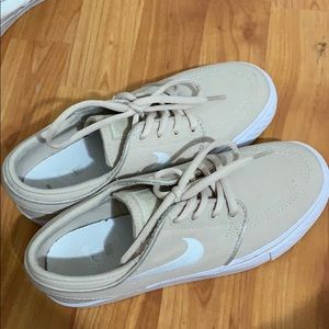 NIKE SB STEFAN JANOSKI CANVAS